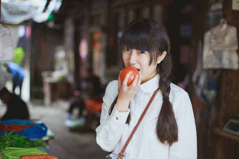 双马尾女子的俏皮清纯图  第12张