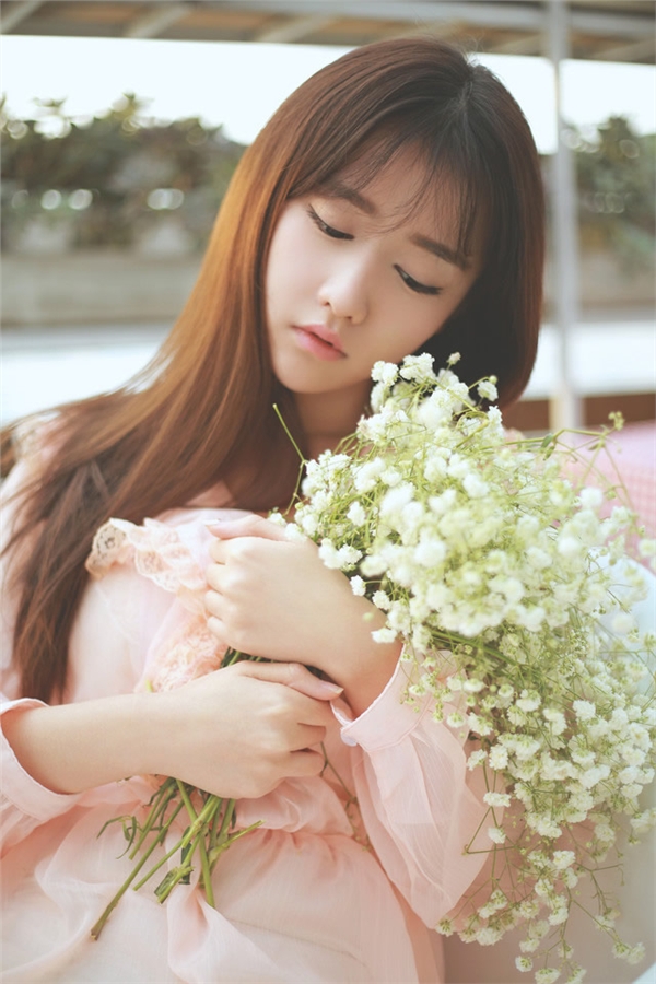 气质清纯美女私房花仙子  第2张