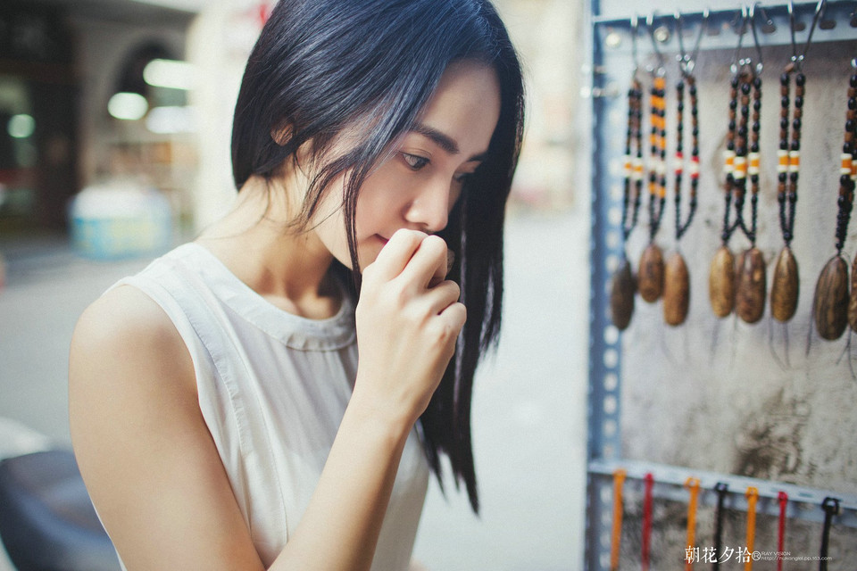 时光静默的清纯甜美女子  第6张