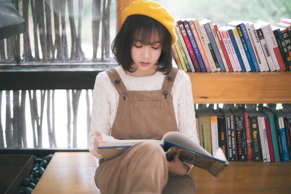 背带裤女子的书馆开学季的到来  第11张