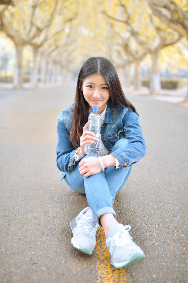 秋日清纯迷人长发美女  第17张