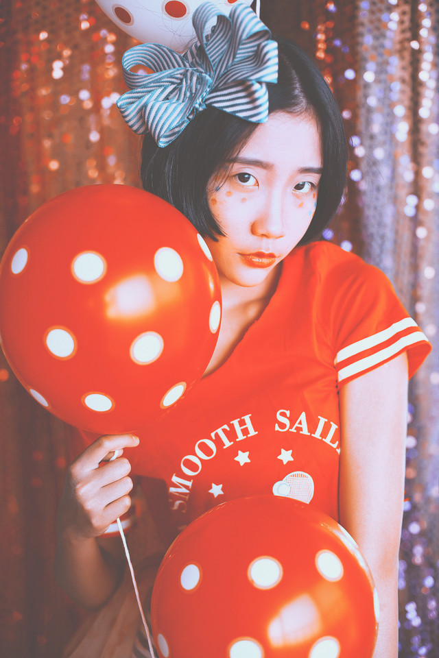 俏皮女子私房搞怪图  第24张